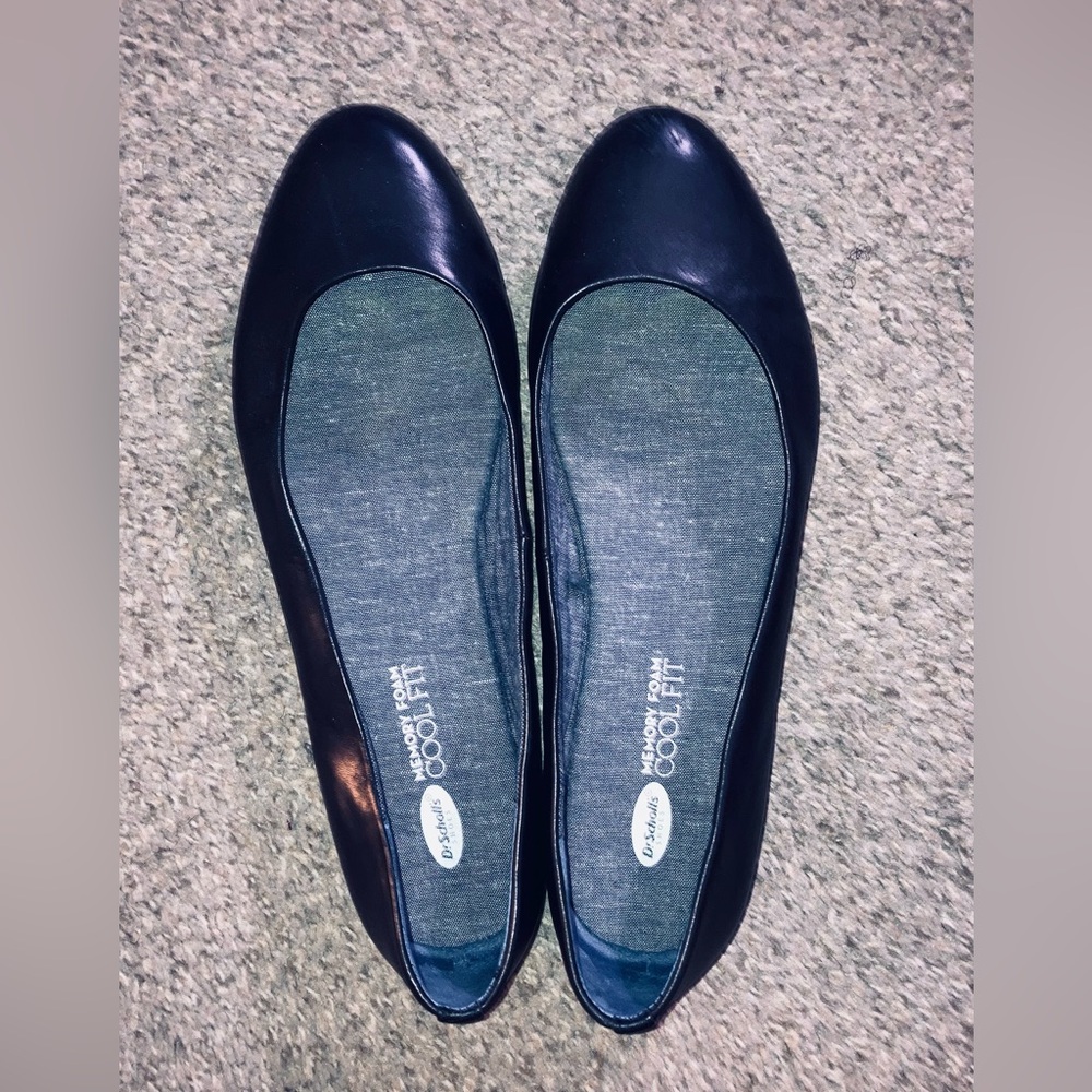 Women’s flats